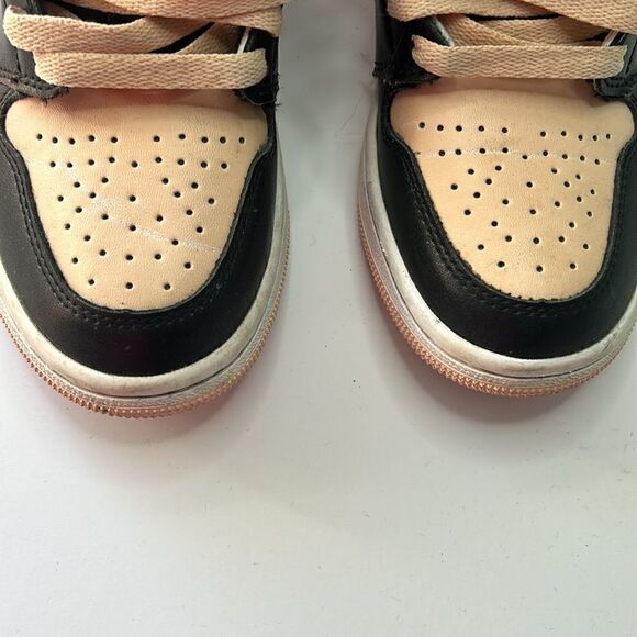 Nike Jordan 1 Retro High OG ‘Atmosphere’ ‘Bubble Gum’ - Picture 4 of 8